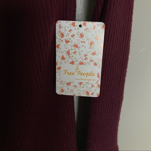 NWT Free People Snowbunny Off Shoulder Sweater - Picture 5 of 6